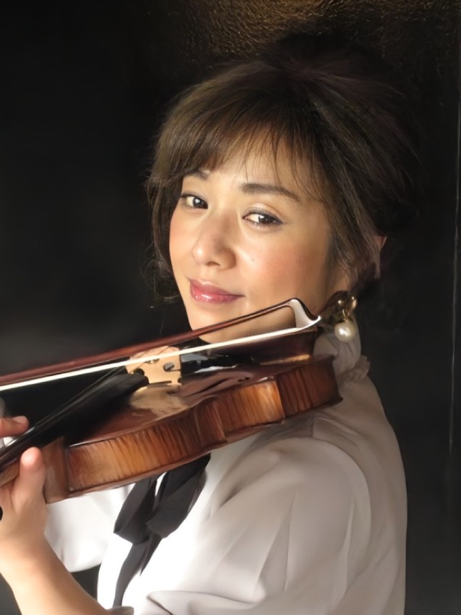 西村泳子